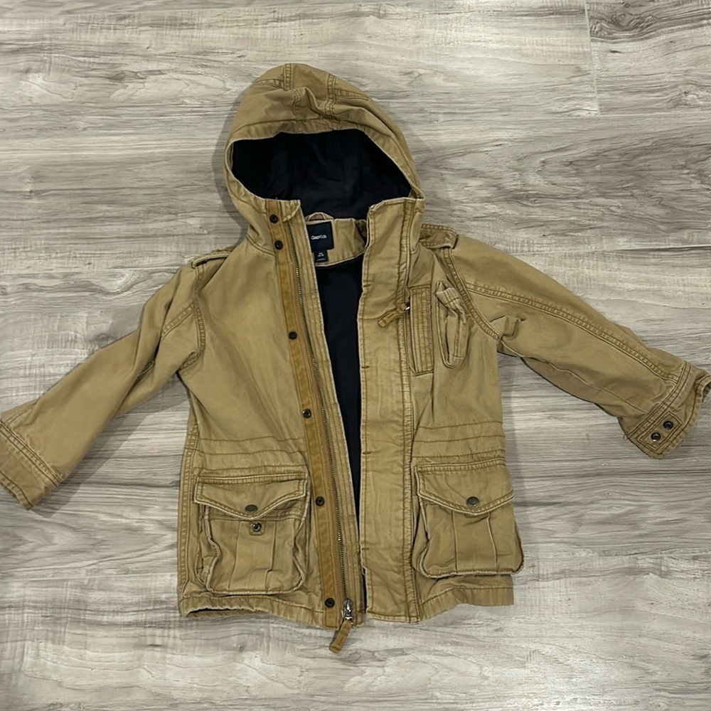 Gap kids utility jacket size XS (4-5)